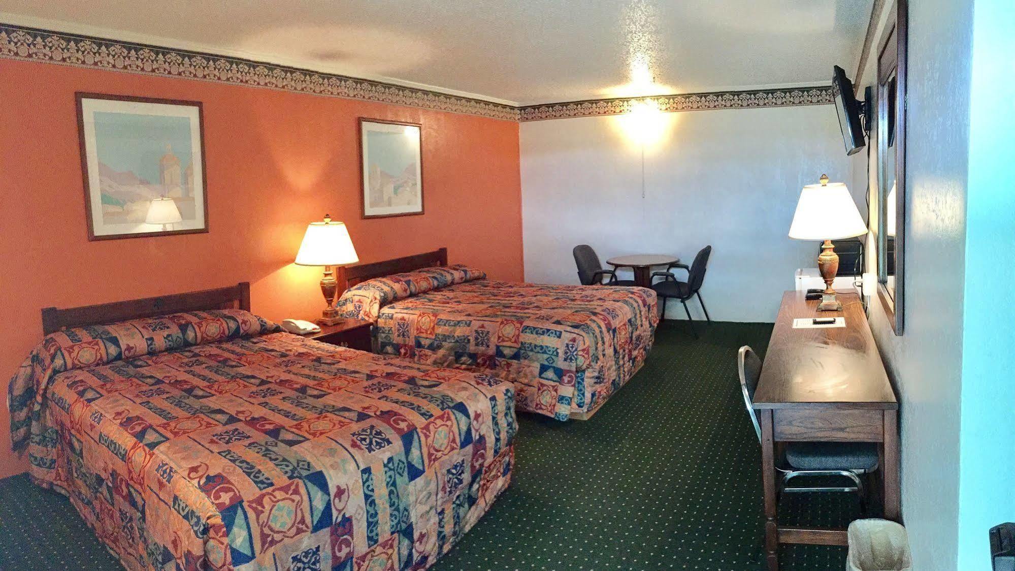 Texinn Motel New Boston Bagian luar foto
